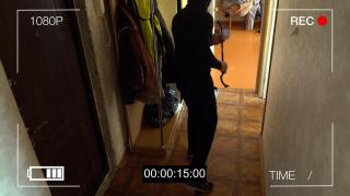 Cum lăsăm casa dacă plecăm în vacanţă. Sfaturi pentru a nu fi prădați de hoți de sărbători