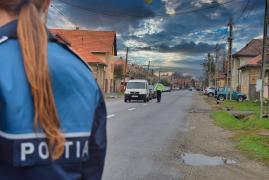Tată şi fiu din Suceava, împuşcaţi de poliţiştii chemaţi să aplaneze scandalul din familie