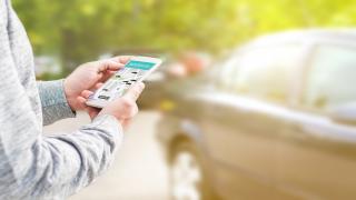 Șoferii de ridesharing ar putea folosi banda specială destinată transportului public