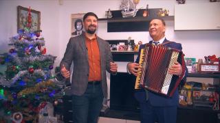 Nicu Gigantu, cunoscut drept ultimul lăutar de modă veche, ne-a deschis uşa casei sale, în prag de sărbătoare