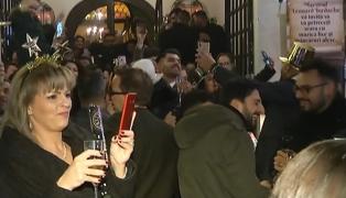 Sute de mii de români își sărbătoresc de Crăciun onomastica. Cui spunem "La mulți ani" de ziua numelui pe 25 decembrie