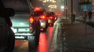 DN1, drumul nervilor de sărbători. Rutele alternative pe care şoferii le pot folosi pentru evitarea aglomeraţiei