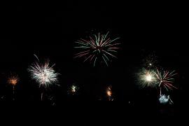 Sute de mii de români au petrecut Revelionul pe străzi și au privit cu speranță spre viitor, după doi ani grei de pandemie