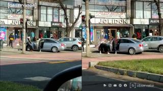 Un gălăţean care nu a vrut să plătească doi lei pentru parcare şi-a găsit maşina blocată cu "caracatiţa". Bărbatul a încercat să "o rupă" cu mâinile goale
