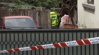 Crimă cu sânge rece în Timişoara. Un bărbat de 65 de ani şi-a sugrumat şi înjunghiat soţia. Apoi a sunat la 112 şi şi-a anunţat fapta