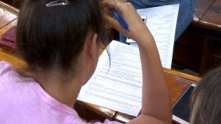 Studenţi chemaţi la facultate, pentru sesiunea de iarnă. Condiţii de intrare la examen şi excepţii de la regulă