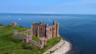 Se caută rege pentru o insulă din Anglia! Viitorul monarh trebuie să respecte câteva reguli stabilite de sute de ani