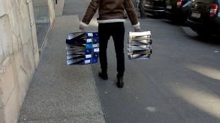 Percheziţiile DNA la Primăria Capitalei ar avea legătură cu mai multe concursuri de angajare aranjate. Un fost angajat a făcut plângere