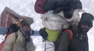 Doi fraţi, primii nepalezi care au ajuns la Polul Sud din dorinţa de a realiza Grand Slam-ul Exploratorilor