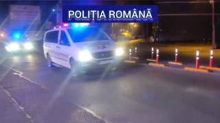 Români căutaţi după ce au luat 500.000 de lei pe credit de la CAR, pe adeverinţe false