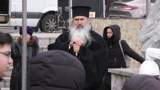 Contestaţia Arhiepiscopului Tomisului la decizia de carantinare, respinsă de Judecătoria Constanţa. IPS Teodosie trebuie să plătească cele trei amenzi