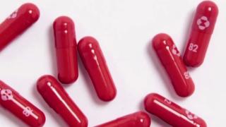 Cât costă și cum se administrează Molnupiravir, pastila împotriva Covid care va ajunge luni în țară