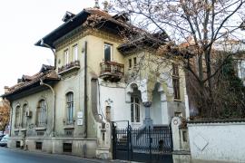 S-a lansat platforma 112 Patrimoniu. Oameni pot suna să reclame mutilarea sau demolarea clădirilor istorice