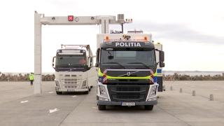 Cargoscan, spaima contrabandiştilor din porturi. "Privește" prin containerele din oțel și poate fi controlat de la distanță