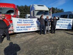 Români stabiliţi în Canada au luat parte la protestul camionagiilor de la Ottawa. ”l-am dat jos pe Ceauşescu şi el era mai deştept decât Trudeau”