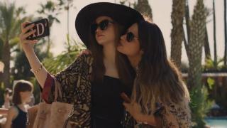 "Inventing Anna", serialul fenomen al momentului. Producţia a împărţit pasionaţii de seriale în două tabere