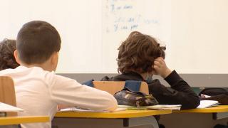 Modificare majoră în structura anului şcolar. Părinţii şi elevii sunt scandalizaţi de anunţul ministrului Educaţiei