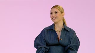 Elena Gheorghe, după doi ani, din nou la Sala Palatului: "Armâna mea", un show cu dans şi costume spectaculoase