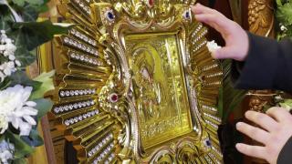 Bucurie pentru credincioşii din Sibiu. Localnicii s-au putut ruga la icoana Maicii Domnului adusă special din Ucraina