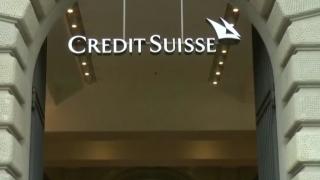 Cum se apără Credit Suisse, banca din Elveția acuzată că spăla bani pentru traficanți, criminali și politicieni corupți