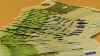 La cât ajunge astăzi un euro. Preţurile de la casele de schimb valutar sunt tot mai mari