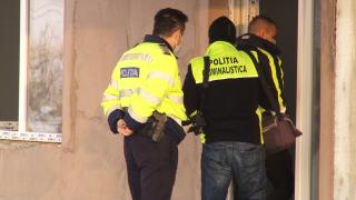 Petrecere cu final tragic. Două adolescente şi un bărbat de 44 de ani, găsiţi morţi într-o locuinţă din Argeş