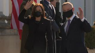 Măsuri de securitate sporite pentru vizita vicepreședintelui SUA la București. Gurile de canal vor fi sudate și păzite, pe traseul de la aeroport și până la Cotroceni