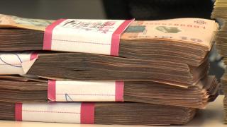 Impozit locuinţă şi maşină. Ultimele 3 săptămâni în care românii pot plăti cu 10% mai puţin. Modalităţi de plată