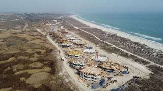 Plaja sălbatică de la Corbu a fost salvată: 24 de vile de lux vor fi puse la pământ