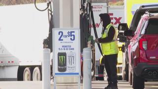 Plafonarea preţurilor la carburanţi, adoptată în tot mai multe ţări. Suedia îi va sprijini financiar pe cetăţenii afectaţi în urma crizei din Ucraina