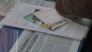 Dispută în coaliţia de guvernare, pentru reducerea CAS şi majorarea contribuţiei la Pilonul II de pensii