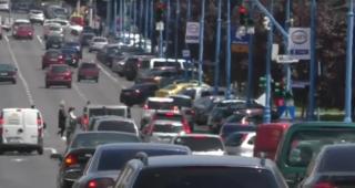 Oamenii din Drobeta Turnu Severin au mers pe jos la muncă pentru că autobuzele nu mai aveau motorină