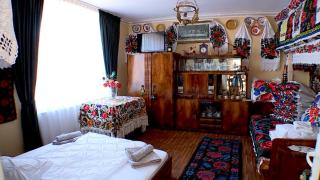 Războiul bagă spaima în turişti. Pensiunile aflate la doar 20 de kilometri de Ucraina sunt aproape goale: ''Nimeni nu mai doreşte să vină în Maramureş''