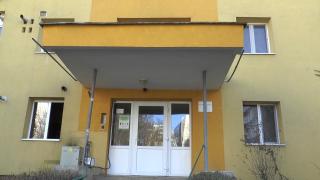 Reluarea cursurilor dă bătăi de cap studenţilor.  Tinerii sunt nevoiţi să se întoarcă în chirie, însă preţurile au crescut peste noapte