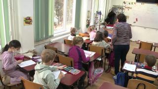 Deputaţii au decis că orele de educaţie sanitară se vor ţine, dar doar cu acordul părinţilor