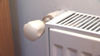 Cât vor plăti bucureştenii la căldură, în funcţie de numărul de camere, după majorarea preţului gigacaloriei