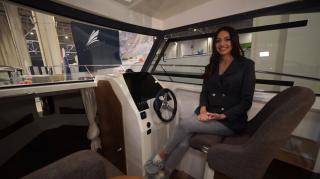 "Jucării" pentru vacanţa de vară. Bărcile cu motor, marile atracţii ale târgului nautic din Bucureşti