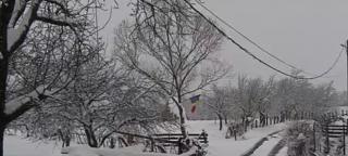 Iarna a revenit la început de aprilie. Peisajele de iarnă au fost stranii chiar şi pentru cei obişnuiţi cu vremea de munte