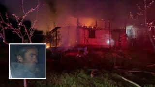 Beat criță, un ieșean și-a dat foc la casă, cu bricheta, iar apoi a ieșit în curte să privească vâlvătaia. Flăcările au cuprins și o grădiniță