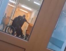 Preşedintele CJ Hunedoara a mers cu camera ascunsă la spital şi s-a "deghizat" în pacient. Cum a fost tratat de medici