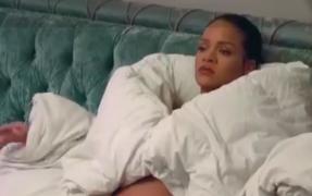 Rihanna, şedinţă foto spectaculoasă. Artista a pozat pentru Vogue