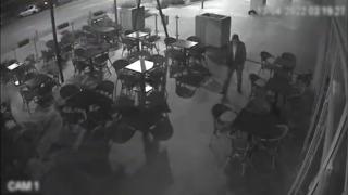 Butoi de bere, în schimbul informaţiilor despre un hoţ. Patronul unei berării din Bacău îşi pune baza în internauţi