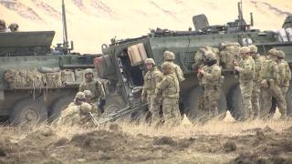 Ministerul Apărării vrea 10.000 de militari voluntari. "Salariul" pregătit de Guvern pentru perioada de instrucţie