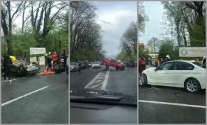 Accident în lanţ pe DN1. Intervenţie cu elicopterul SMURD, mai multe persoane au fost rănite