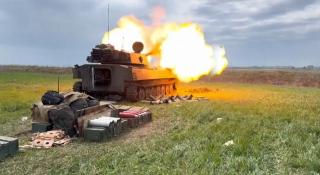 Paște îndoliat. Ucrainenii au petrecut noaptea de Înviere sub teroarea bombelor