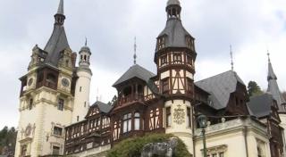 Peste 1.700 de turişti au vizitat Muzeul Naţional Peleş de 1 Mai. Hotelierii, nemulţumiţi: "Un sezon relativ reuşit"