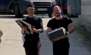 Reciclarea s-a mutat la sat: "Este benefică pentru mediul înconjurător, pentru comună, pentru sănătatea noastră"