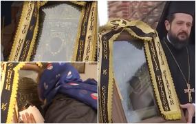 Pelerinaj la o mănăstire din Teleorman: Cea mai veche icoană din lume, cu chipul Maicii Domnului, a ajuns în România