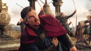 Benedict Cumberbatch e supererou în noul film "Doctor Strange in the Multiverse of Madness". Încasări de top după lansare