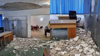 Tavan prăbuşit în secţia de poliţie din Pucioasa. Documentaţia pentru renovarea clădirii era aproape de finalizare